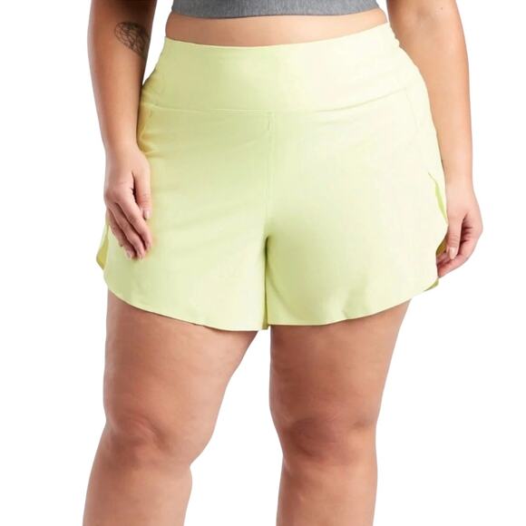 Athleta NWT Run With It 4.5" Shorts Size 1X Running Shorts Tequila Green Stretch - Picture 1 of 13
